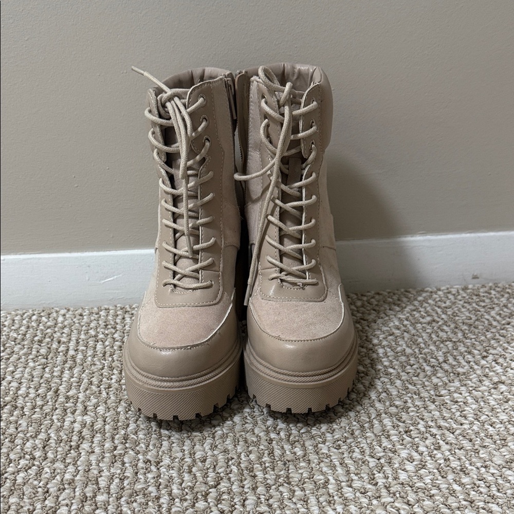 Steve Madden Beige Lace-Up Boots